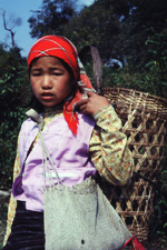 Muang Sing - dziewczynka z plemienia Hmong